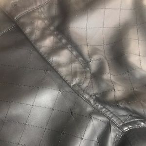 Faux leather legging